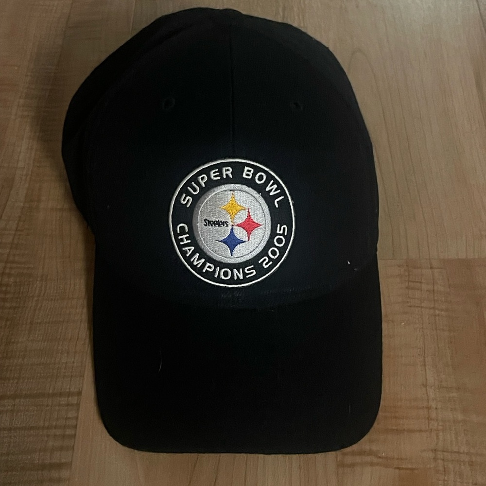 Pittsburgh Steelers 2005 Super Bowl champs vintage Reebok adjustable hat.